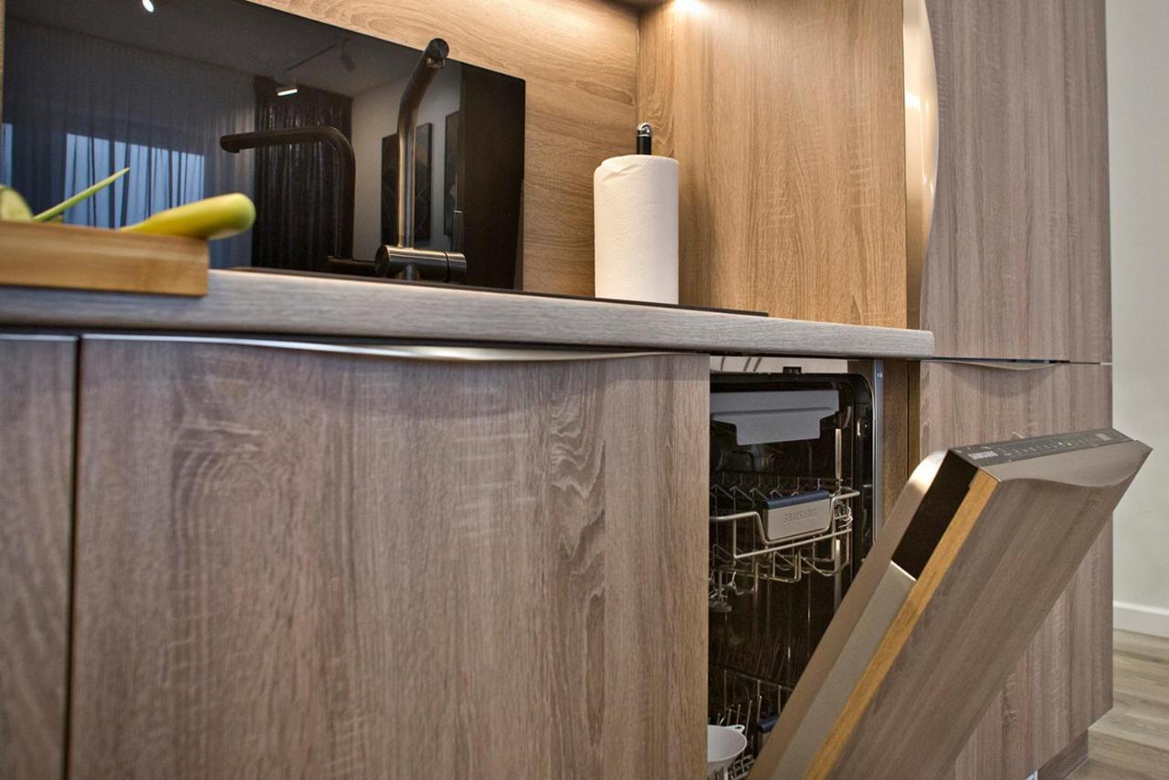 Goclaw P&O Serviced Apartments Варшава Экстерьер фото